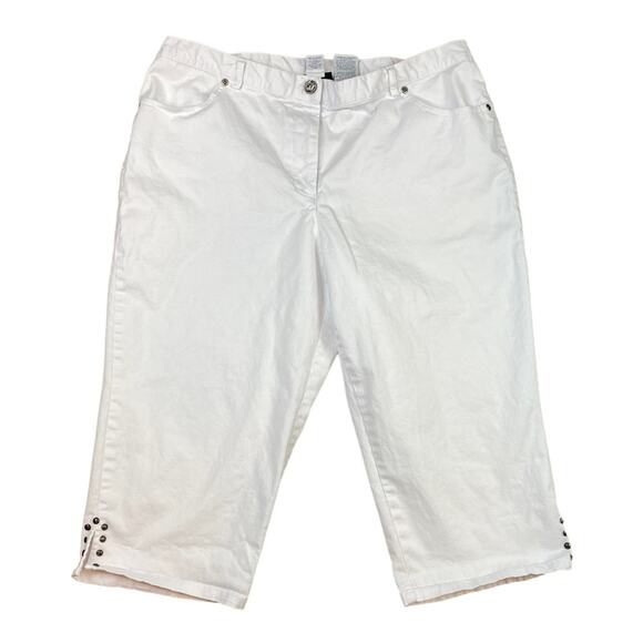 Lark Lane Bermuda Shorts White Size 16 - Picture 1 of 4